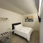 게스트하우스 7suites