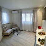게스트하우스 7suites 4*