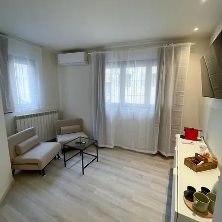 Guest house 7suites *